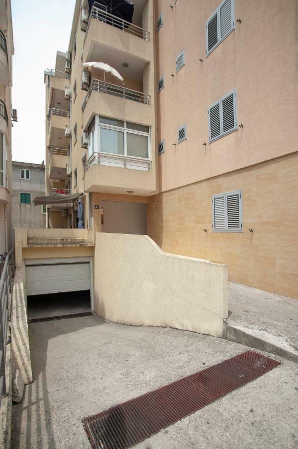 Lordor Apartment 부드바 외부 사진